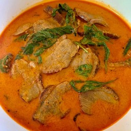 แกงเผ็ดเป็ดย่าง