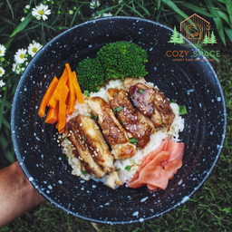 ข้าวหน้าไก่ย่างเทอริยากิ