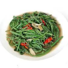 ผัดยอดฟักแม้วไฟแดง