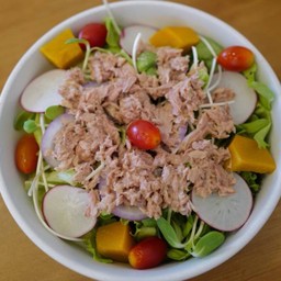 สลัดทูน่า (Tuna salad)
