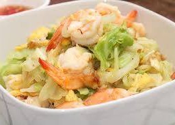 ดอกกะหล่ำผัดกุ้งหรือหมูกรอบ