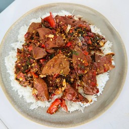 ข้าวกะเพราตับหมู