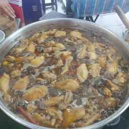 เกาเหลาไก่ตุ๋น