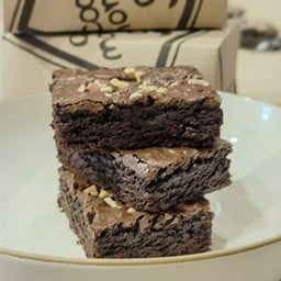 ซิกเนเจอร์ บราวนี่