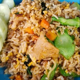 ข้าวผัดหมู