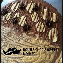 เครปดับเบิ้ลช็อคนูเทลล่าบราวนี่กล้วยเนยถั่ว Double Choc Brownie Monkey