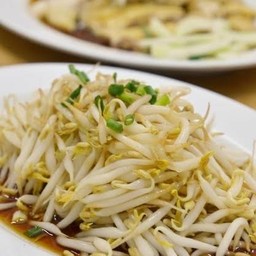 ถั่วงอกน้ำมันหอย
