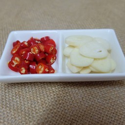 พริก+กระเทียม