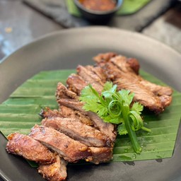 คอเนื้อย่าง ที่นี่มีทุกชิดของเนื้อ กรรมวิธีนุ่มอร่อย 