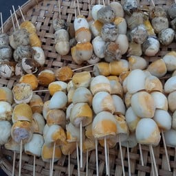ส้มตำโต้รุ่งแม่หนิง
