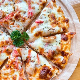 พิซซ่าไส้กรอก+ปูอัด