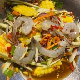 Mango Salad With Fresh Shrimp And Corn
