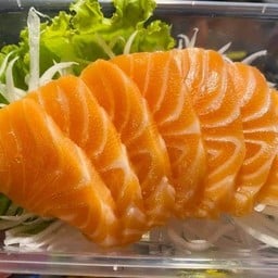 Salmon Sashimi 100g.