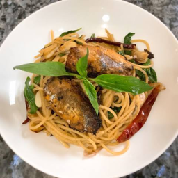 สปาเก็ตตี้หมูสับซอสมะเขือเทศ+ปลากระป๋องง