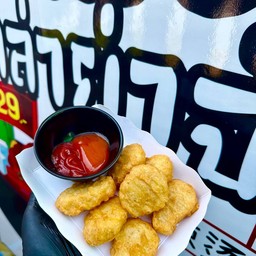 นักเก็ตย่าจ๋า