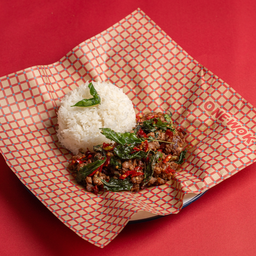 ข้าวกะเพราเนื้อแองกัสสับ