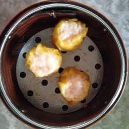 จีบกุ้ง