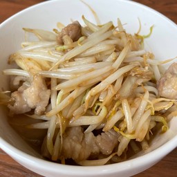 ผัดถั่วงอก_หมู