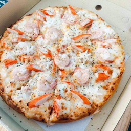 [อร่อยซ่ากับโค้ก] ซีฟู๊ด ไซส์ M +  โค้ก ออริจินัล (กระป๋อง) 