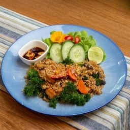 ข้าวกล้องควินัว ผัดเคลเต้าหู้ V