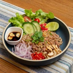 ข้าวผัดหนำเลี๊ยบหมูสับ วีแกน V