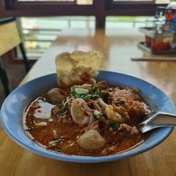 ก๋วยเตี๋ยวเรือหัวจุก สาขา 24 เรือนมุขศรี สามโคก