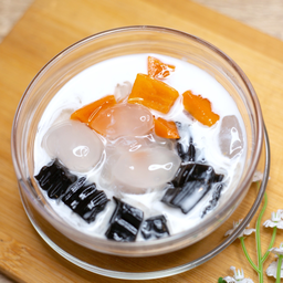 เฉาก๊วย-ลูกชิด-มันเชื่อม (น้ำกะทิ)