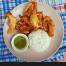 ไก่เส้นทอดน้ำปลา