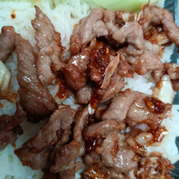หมูทอดกระเทียม