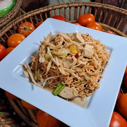 ตำมาม่าไก่ยอ