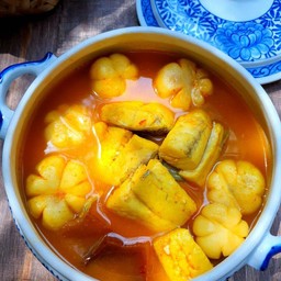 แกงเหลืองมังคุดคัดปลากระพง