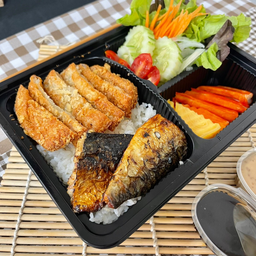ข้าวหน้าtwo fish/สลัด
