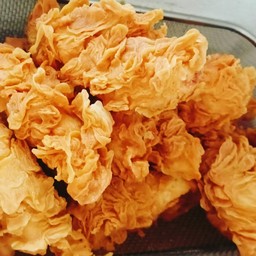 ผัดกะเพราไก่กรอบ