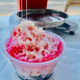 อร่อยนะ น้ำแข็งใส และขนมหวาน หมู่บ้านเทรนดี้ธาราบางใหญ่