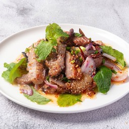 น้ำตกสันคอหมูย่าง