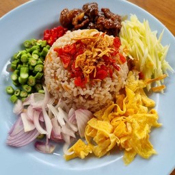 ข้าวคลุกกะปิ