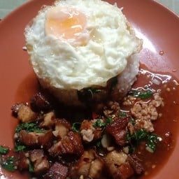 ร้านอาหารตามสั่งวันดีดี -