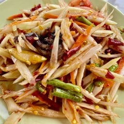 ลาบร้อยเอ็ด(สายไหม56)
