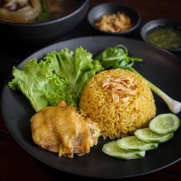 ข้าวหมกไก่ซุปหางวัวถ้ำหมี TUMMY HASHERY