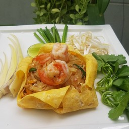 ผัดไทห่อไข่รวม