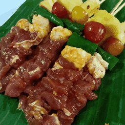 นกอยากปิ้งบาร์บีคิว (หน้าคาลี่คลินิก)