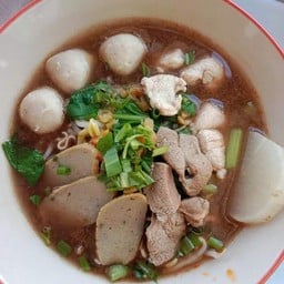 ก๋วยเตี๋ยวหมูน้ำตก