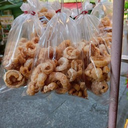 แคบหมูติดมัน