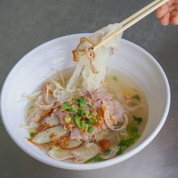 ก๋วยเตี๋ยวหมู ธรรมดา