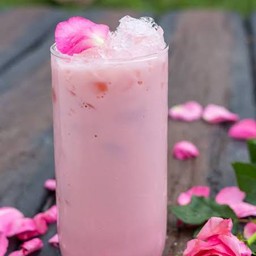 ชากุหลาบนมสด Rose Milk Tea 玫瑰奶茶