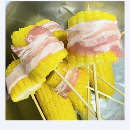 หมูซ้ำชั้นพันข้าวโพด