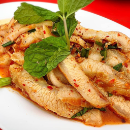 น้ำตกคอหมูย่าง