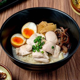 ราเมนน้ำข้นไก่