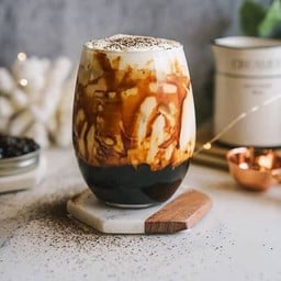 เพิ่มราดบราว์ชูก้า Add more brown sugar syrup 加入红糖浆