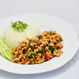 ข้าวกะเพราหมูสับ